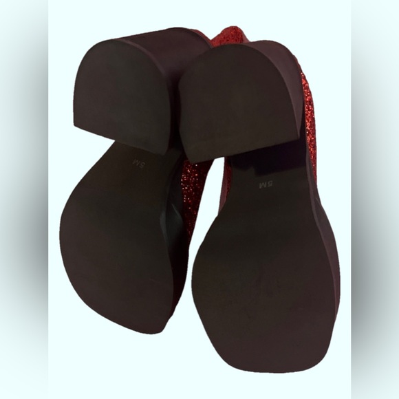 TRICKZ N’ TREATZ DOLLS KILL Red Glitter Sparkle Red Platform Dorthy Boots - Picture 4 of 5